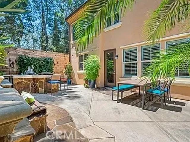 46 Pawprint, Irvine, CA 92618