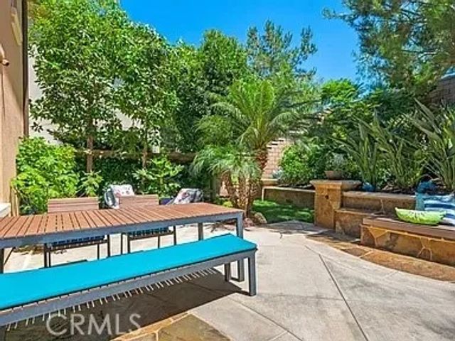 46 Pawprint, Irvine, CA 92618