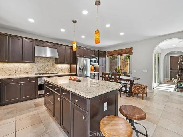46 Pawprint, Irvine, CA 92618
