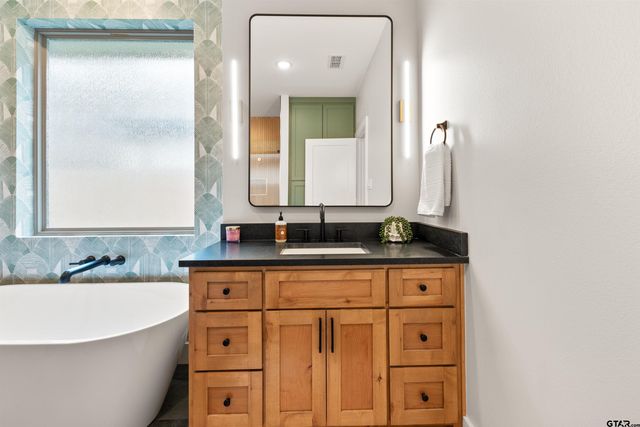 9115 Long Branch, Tyler, TX 75703