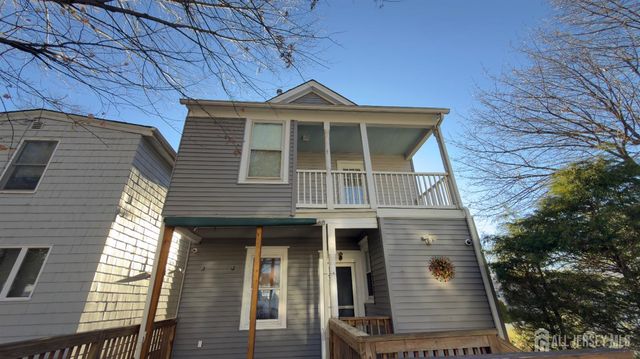 55 suydam Street 2, New Brunswick, NJ 08901