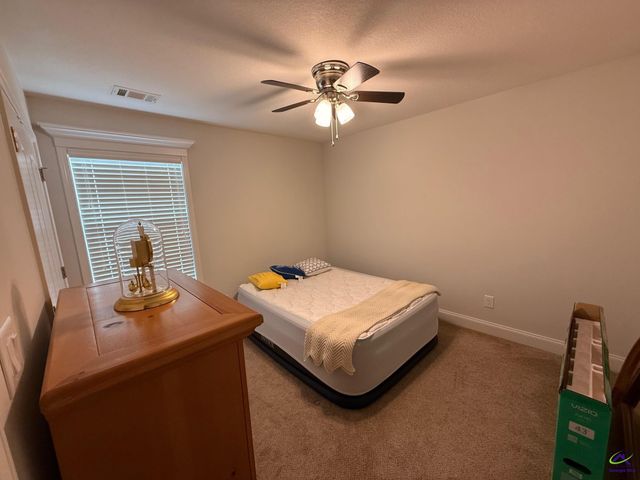 302 Lamplight Drive, Byron, GA 31008