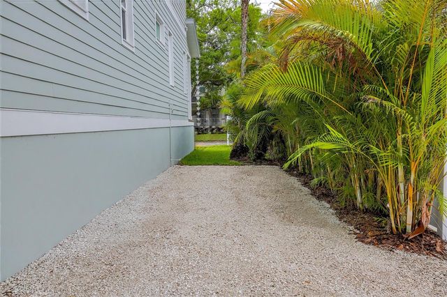4311 W SEVILLA STREET, Tampa, FL 33629
