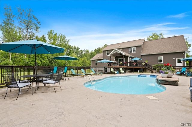 5918 Mckinley Road, Cicero, NY 13029