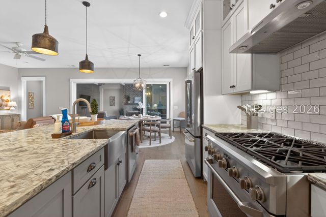 7 Lavender Cir, Hilton Head Island, SC 29926