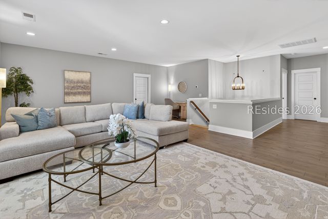 7 Lavender Cir, Hilton Head Island, SC 29926