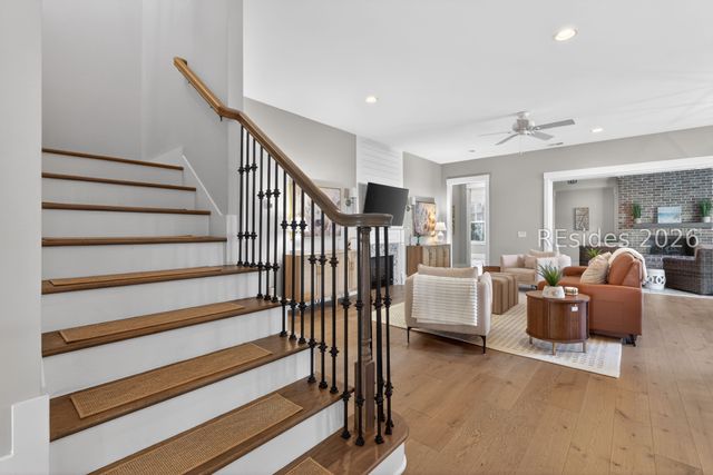 7 Lavender Cir, Hilton Head Island, SC 29926