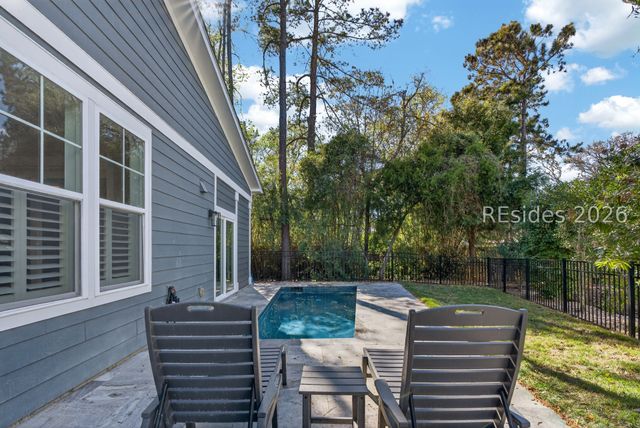 7 Lavender Cir, Hilton Head Island, SC 29926