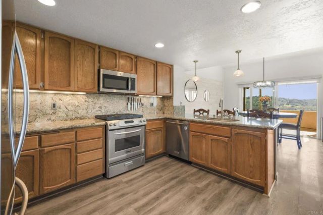 631 Concerto Glen, Escondido, CA 92025