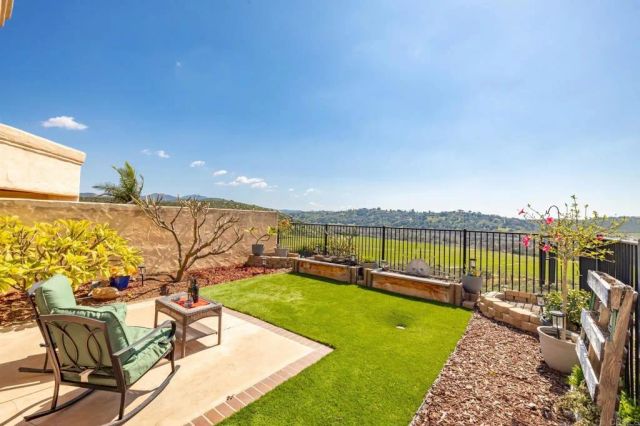 631 Concerto Glen, Escondido, CA 92025