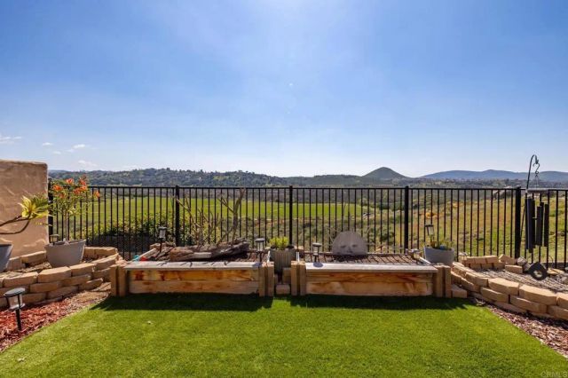 631 Concerto Glen, Escondido, CA 92025