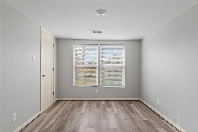 7413 Dallas Street, Houston, TX 77011