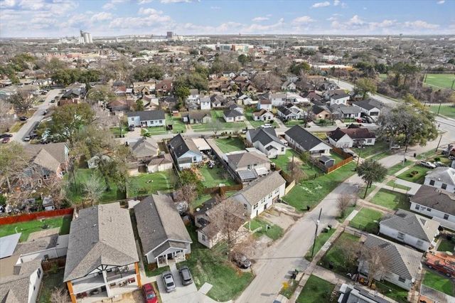 7413 Dallas Street, Houston, TX 77011