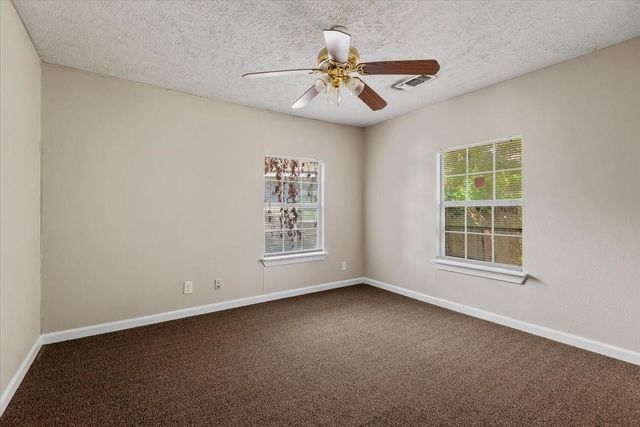 7413 Dallas Street, Houston, TX 77011