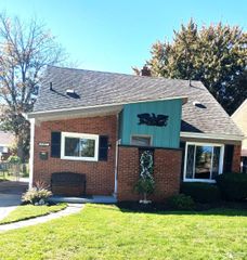 15217 Keppen Avenue, Allen Park, MI 48101