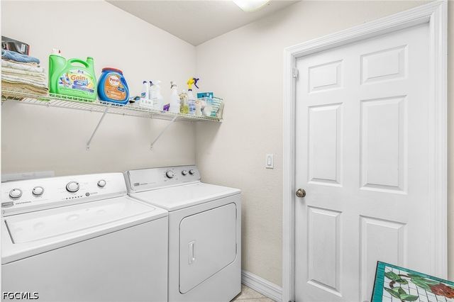 1513 SW 43rd LN, Cape Coral, FL 33914