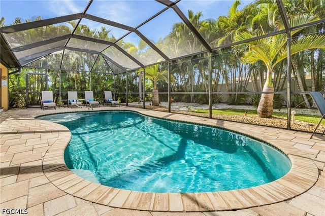 1513 SW 43rd LN, Cape Coral, FL 33914