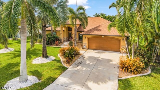 1513 SW 43rd LN, Cape Coral, FL 33914