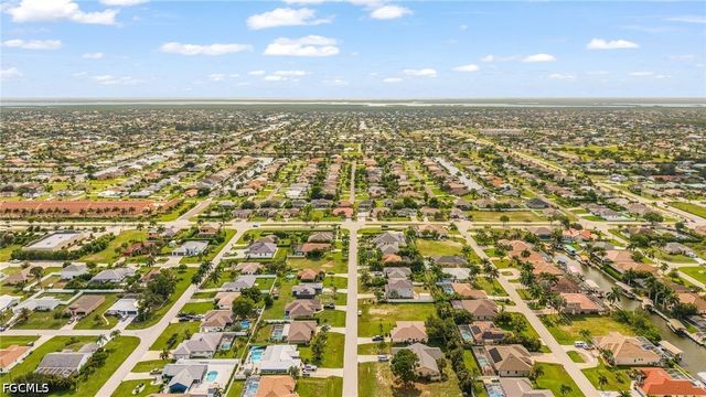 1513 SW 43rd LN, Cape Coral, FL 33914