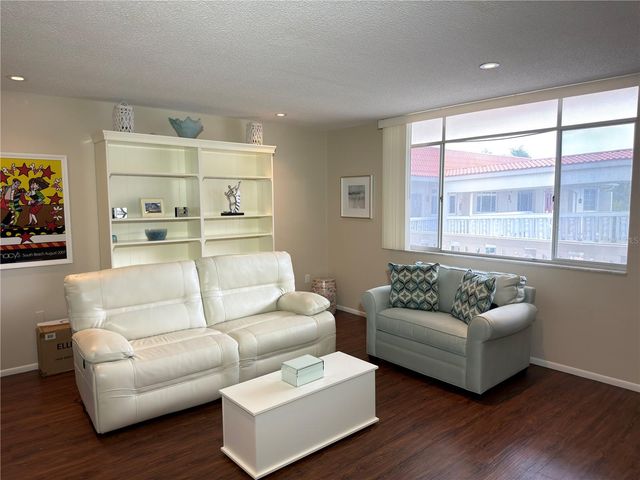 2650 PEARCE DRIVE 409, Clearwater, FL 33764