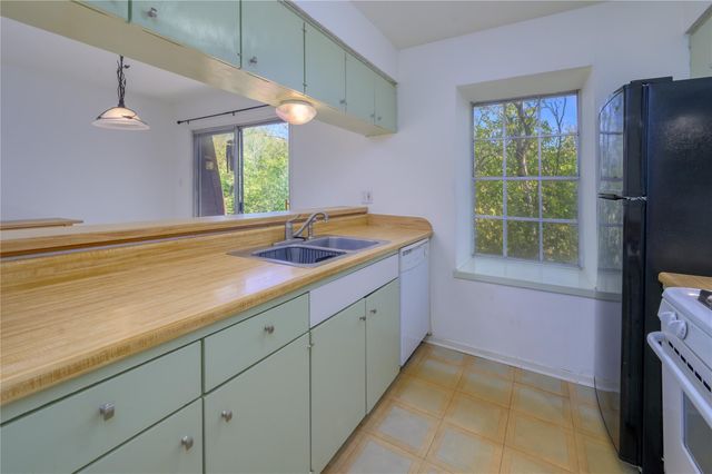 7801 Shoal Creek BLVD 252, Austin, TX 78757