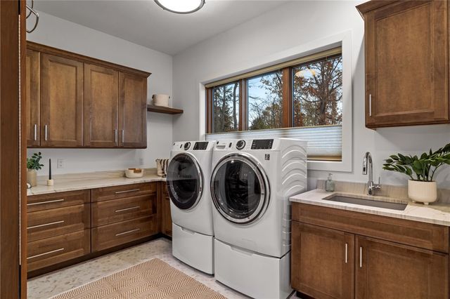 10485 Grubbs Road, Mccandless, PA 15090