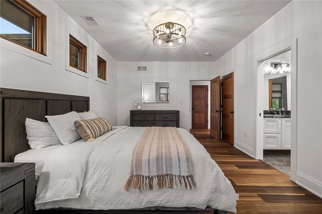 10485 Grubbs Road, Mccandless, PA 15090