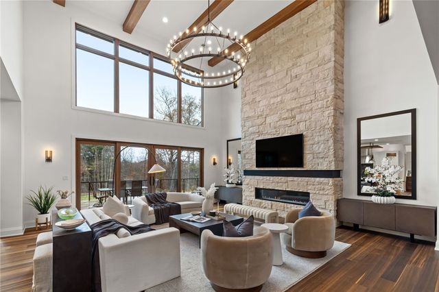 10485 Grubbs Road, Mccandless, PA 15090