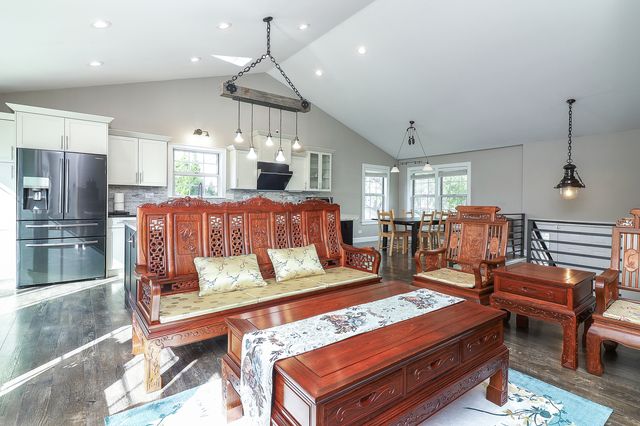 157 Wildberry Court, Aurora, IL 60504