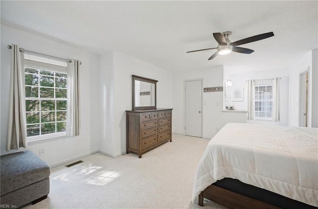 2315 Cretan CT, Virginia Beach, VA 23454