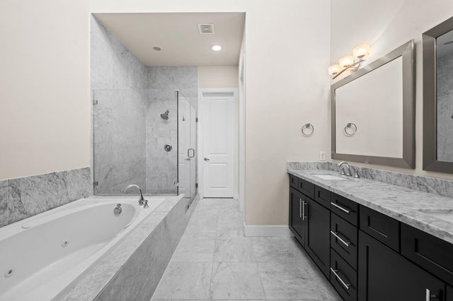 1208 W Dallas Street, Houston, TX 77019