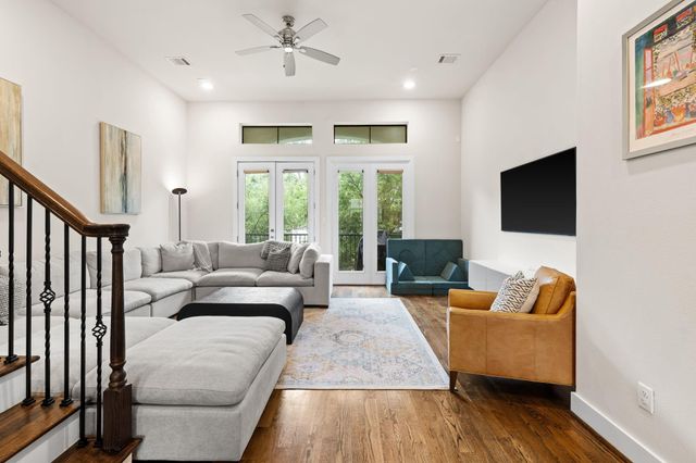 1208 W Dallas Street, Houston, TX 77019