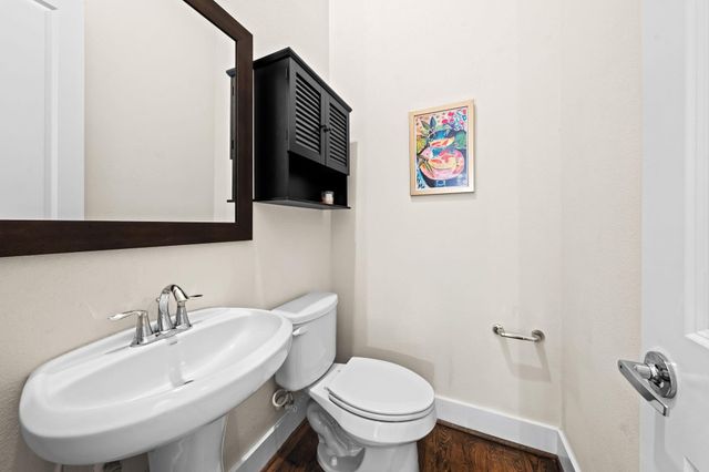 1208 W Dallas Street, Houston, TX 77019