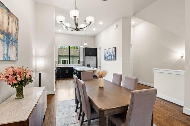 1208 W Dallas Street, Houston, TX 77019
