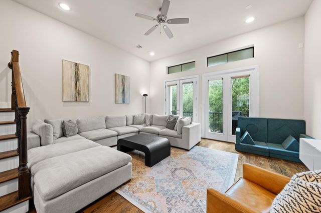 1208 W Dallas Street, Houston, TX 77019