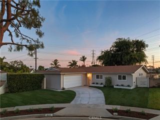 8662 Royer Circle, Huntington Beach, CA 92647
