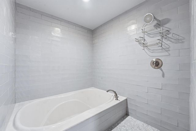 2920 Superior Road, Magnolia, TX 77354