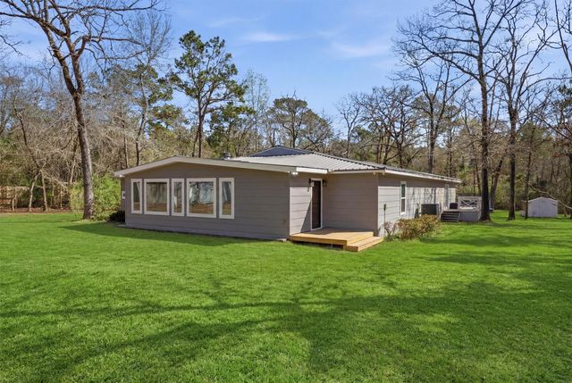 2920 Superior Road, Magnolia, TX 77354