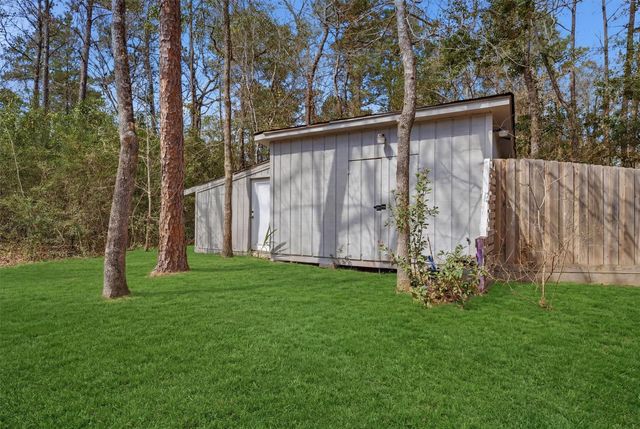 2920 Superior Road, Magnolia, TX 77354