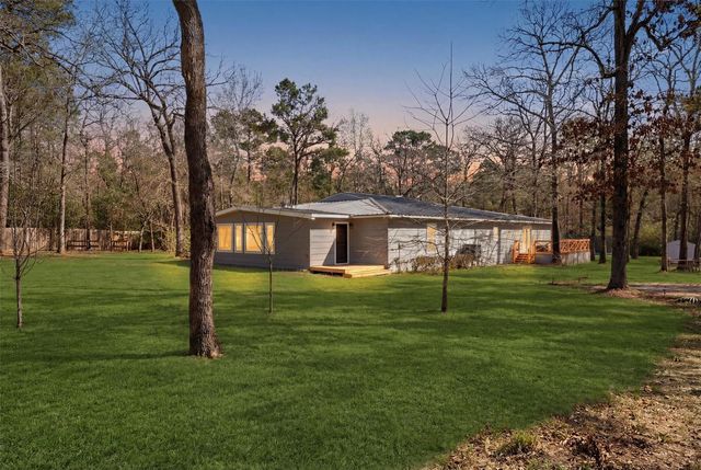 2920 Superior Road, Magnolia, TX 77354