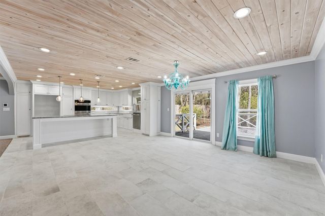 2920 Superior Road, Magnolia, TX 77354