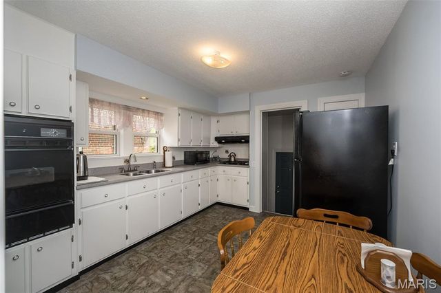 3922 Alexander Street, St Louis, MO 63116