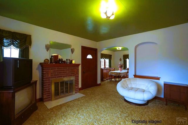 301 E 7th St, Walsenburg, CO 81089