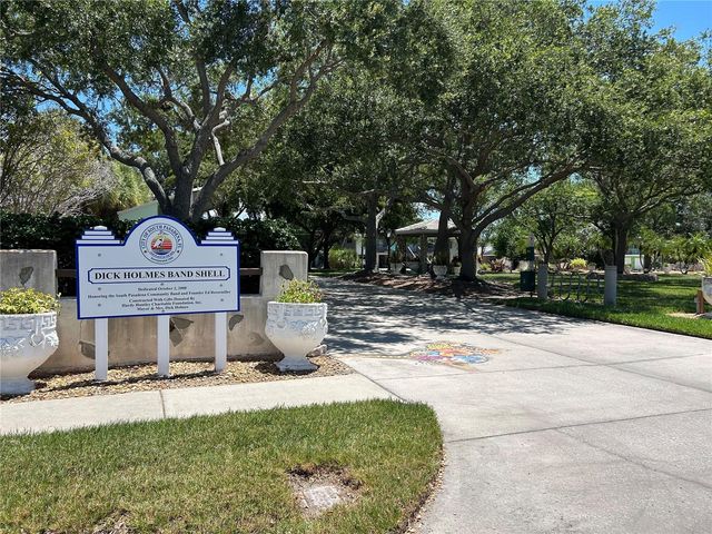 7011 PLACE DE LA PAIX 1A, St Petersburg, FL 33707