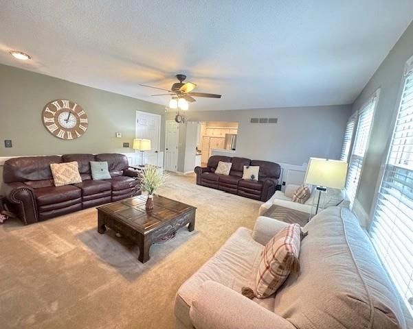 12471 S Ortega Drive, Olathe, KS 66062