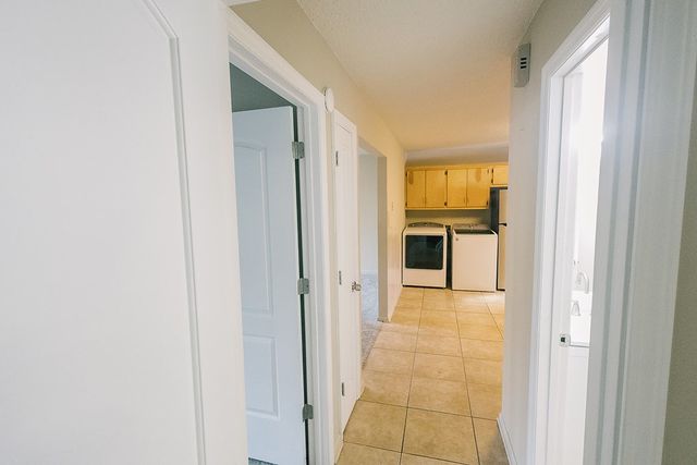 117 Shadowrock Dr, Tunnel Hill, GA 30755