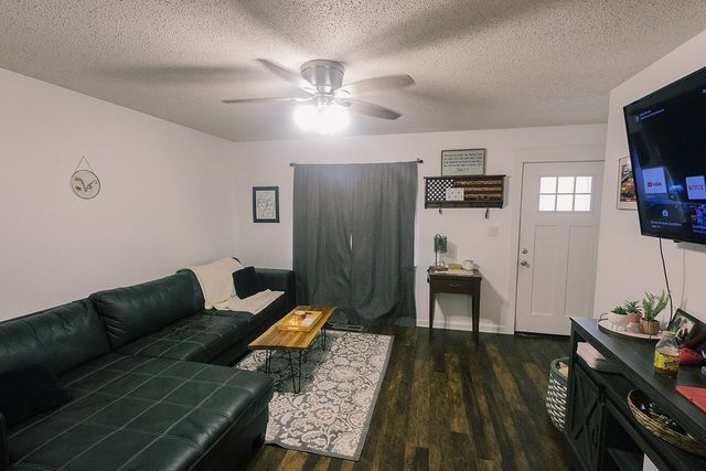 117 Shadowrock Dr, Tunnel Hill, GA 30755