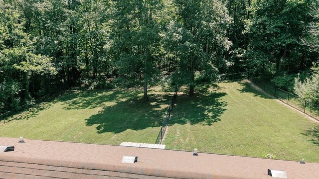 117 Shadowrock Dr, Tunnel Hill, GA 30755