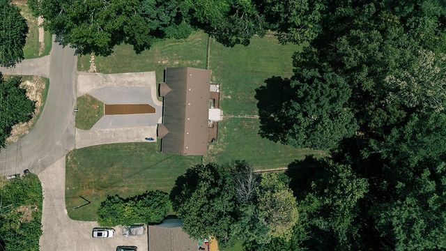 117 Shadowrock Dr, Tunnel Hill, GA 30755