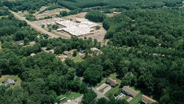 117 Shadowrock Dr, Tunnel Hill, GA 30755